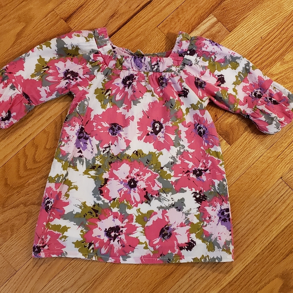 Girls dress